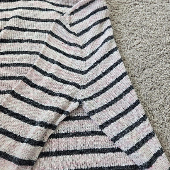 Veronica Beard Dean Pale Pink and Charcoal Stripe Linen Blend Sweater Size Small - Picture 11 of 16
